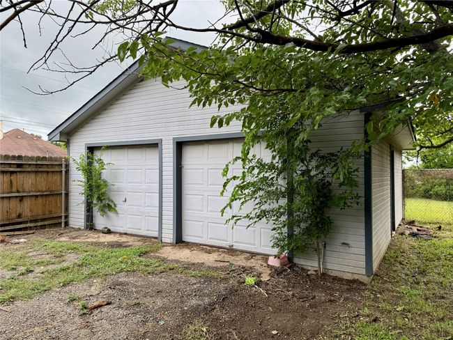 2009 Hickory Tree Rd, House other with 3 bedrooms, 2 bathrooms and null parking in Balch Springs TX | Image 17