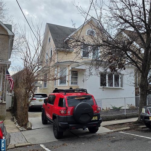 309 73rd St, North Bergen, NJ, 07047-5621 | Card Image