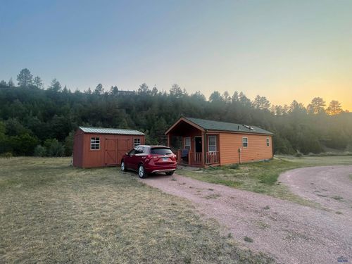 27545 Todd Dr, Hot Springs, SD, 57747-7342 | Card Image
