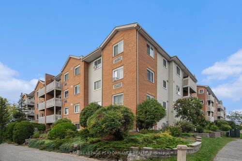 208-345 Centrum Blvd, Orléans, ON, K1E3W9 | Card Image