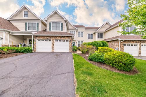 19 Briar Ct, Hamburg, NJ, 07419-1214 | Card Image