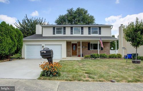 1796 Harvest Dr, FREDERICK, MD, 21702-3036 | Card Image