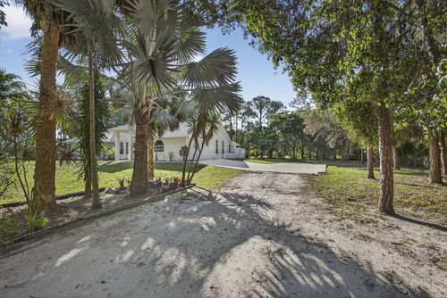 15098 77th Pl N, Loxahatchee, FL, 33470-4464 | Card Image