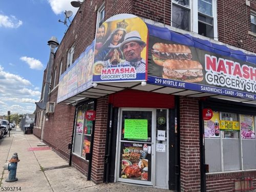 299 Myrtle Ave, Irvington, NJ, 07111-2715 | Card Image