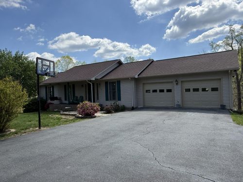 616 Dry Hill Rd, Ferrum, VA, 24088-3202 | Card Image