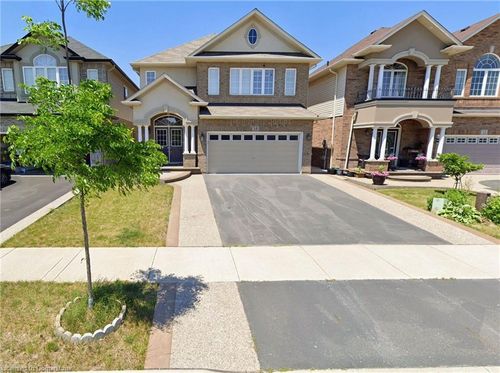 16 Weathering Hts, Stoney Creek, ON, L8J0E7 | Card Image