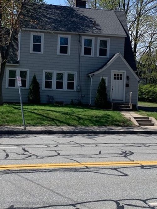 145 Main St, Westfield, MA, 01085-3140 | Card Image