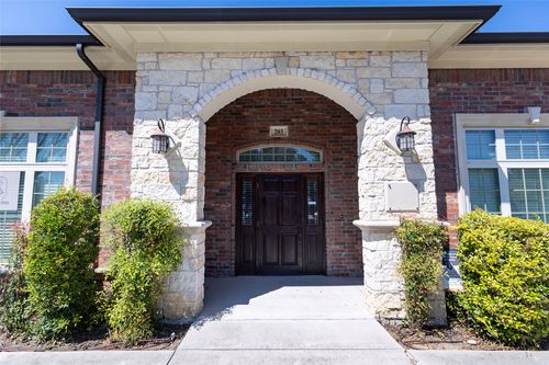 203-8765 Stockard Dr, Frisco, TX, 75034-8006 | Card Image