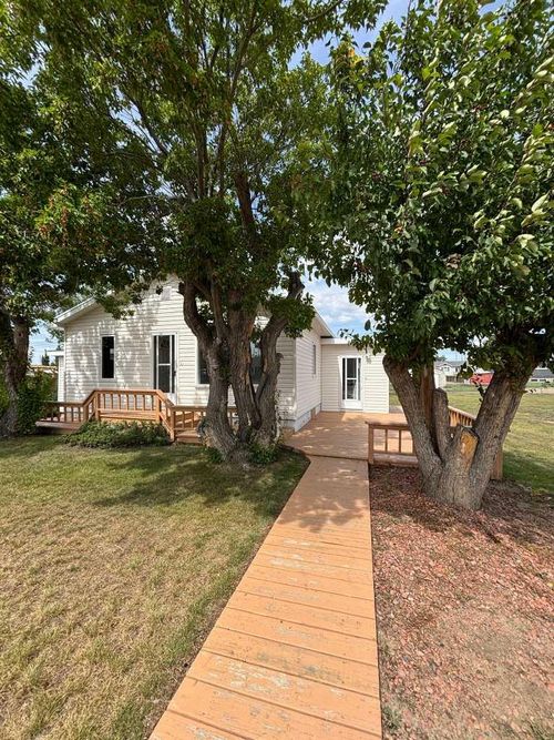 307 Centre Avenue, Coutts, AB, T0K0N0 | Card Image