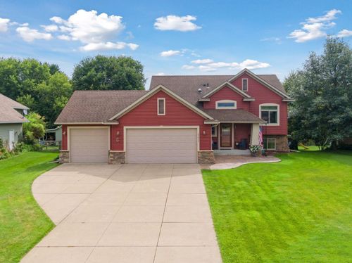 27575 Lacy Ave, Chisago City, MN, 55013-5072 | Card Image