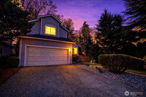 2971 Sprague St, Port Orchard, WA, 98366-4932 | Card Image