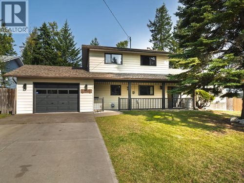 3012 Berwick Dr, Prince George, BC, V2K3R7 | Card Image
