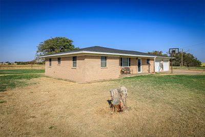 15861 S County Road 202 Road, House other with 3 bedrooms, 2 bathrooms and null parking in Altus OK | Image 3