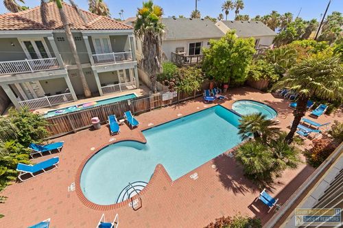 304-121 E Venus Ln, South Padre Island, TX, 78597-7307 | Card Image