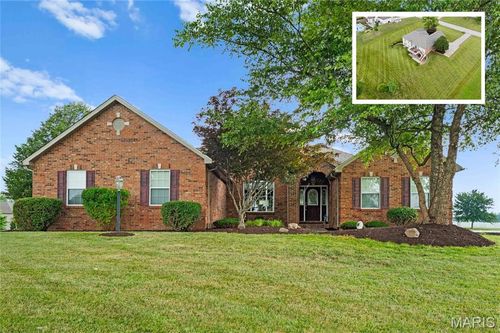 4173 Water Oak Ln, Smithton, IL, 62285-3688 | Card Image