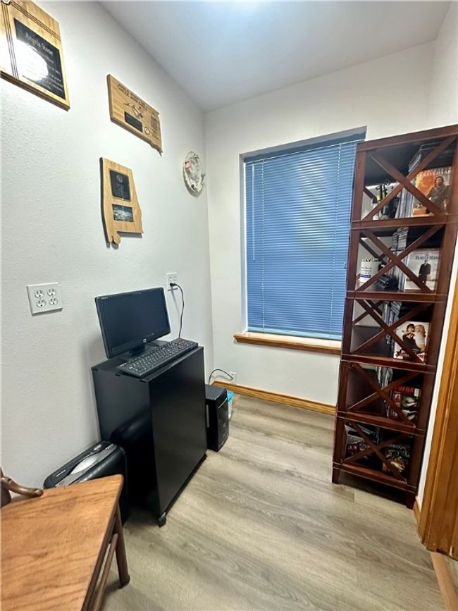 1069 Highway 72, House other with 4 bedrooms, 2 bathrooms and null parking in Three Rivers TX | Image 27