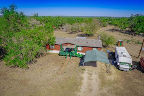 2525 Hugo Rd, San Marcos, TX, 78666-1711 | Card Image