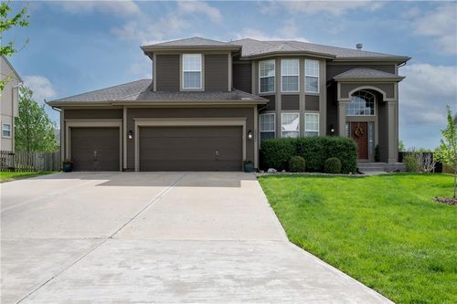 20847 S Barker Rd, Spring Hill, KS, 66083-7575 | Card Image