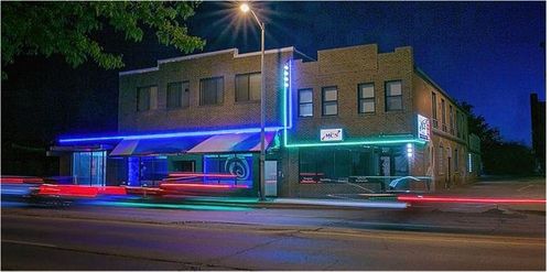 309 S Neil St, Champaign, IL, 61820-4938 | Card Image