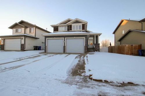 5825 Panorama Dr, Blackfalds, AB, T4M0G6 | Card Image