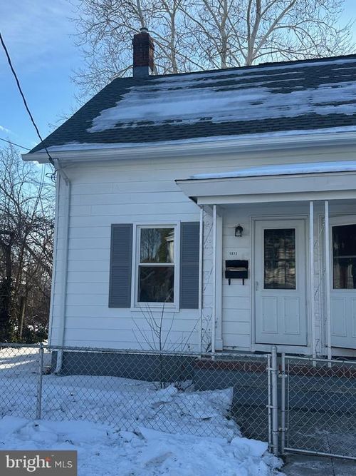 1012 North St, Millville, NJ, 08332-2827 | Card Image