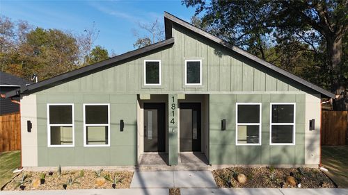 1814 Division St, Commerce, TX, 75428-3104 | Card Image