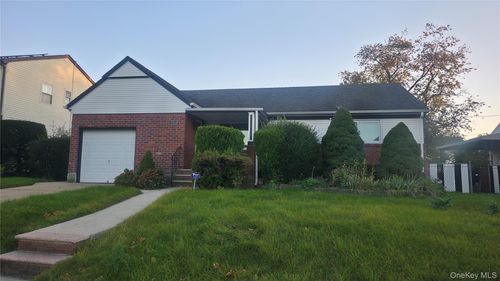 2127 Leighton Road, Hempstead, NY, 11003 | Card Image