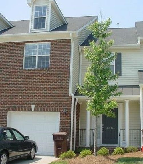 4307 Flintlock Ln, Durham, NC, 27704-2379 | Card Image