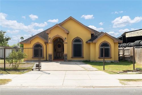 240 E Dicker Dr, Pharr, TX, 78577-9413 | Card Image