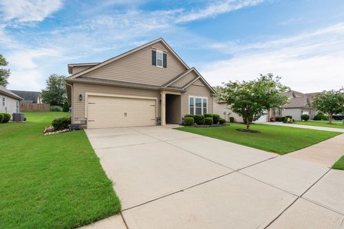 704 Ridgeville Crossing Dr, Inman, SC, 29349-9653 | Card Image