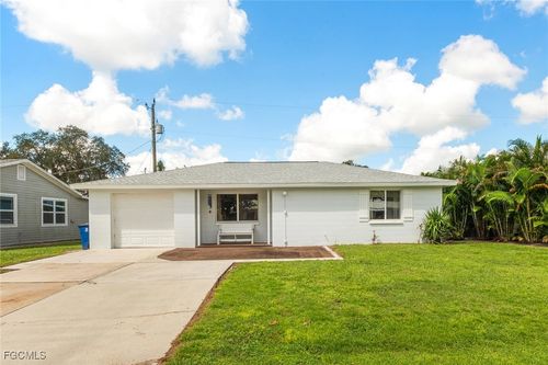 15055 Buckeye Dr, FORT MYERS, FL, 33905-7102 | Card Image