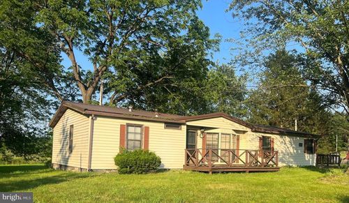 3064 Berry Ridge Rd, EAST WATERFORD, PA, 17021-7058 | Card Image