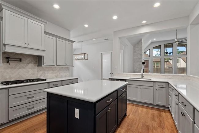 12015 Gramina Way, House other with 4 bedrooms, 4 bathrooms and 3 parking in Humble TX | Image 35