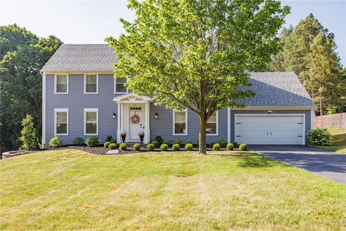 34 Bent Oak Trl, Fairport, NY, 14450-8950 | Card Image