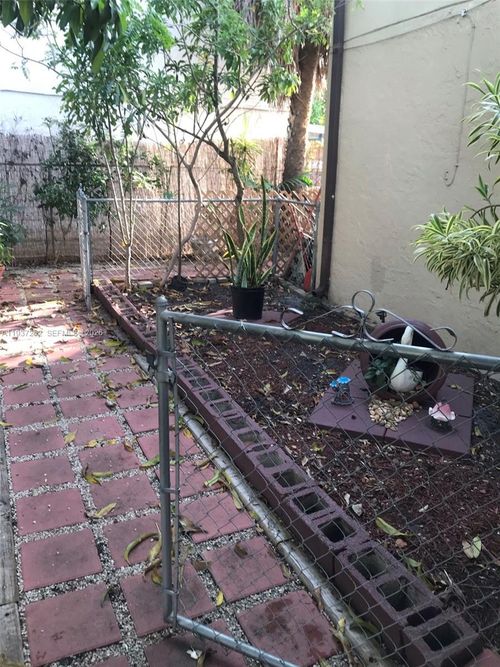 1-6530 W 2nd Ct, Hialeah, FL, 33012-6740 | Card Image