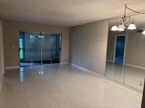 apt-105-9911 Sandalfoot Blvd, Boca Raton, FL, 33428-6623 | Card Image