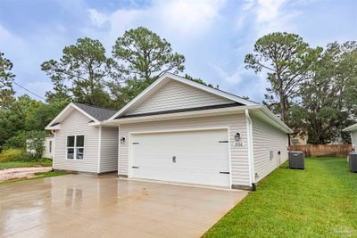 2166 Jeannie St, House other with 3 bedrooms, 2 bathrooms and 2 parking in Navarre FL | Image 1