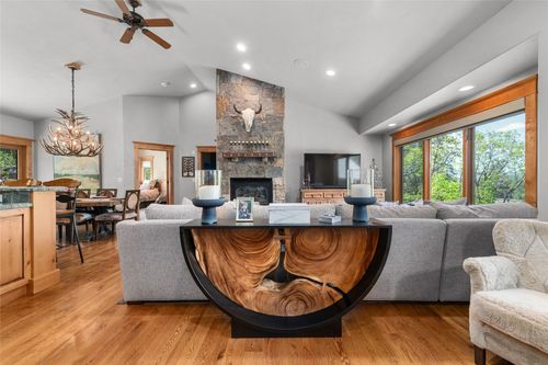 1076 Steamboat Blvd, Steamboat Springs, CO, 80487-9078 | Card Image