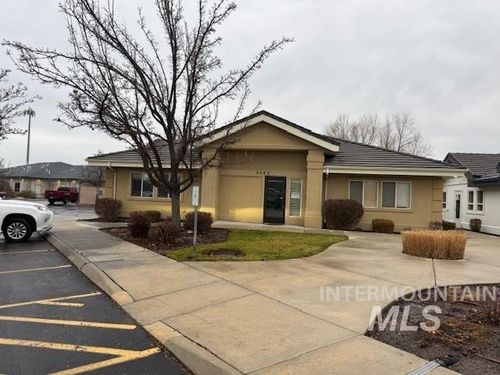 5593 N Glenwood St, Garden City, ID, 83714-1336 | Card Image