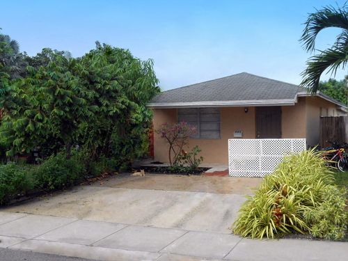 205 S F Street, Lake Worth Beach, FL, 33460 | Card Image