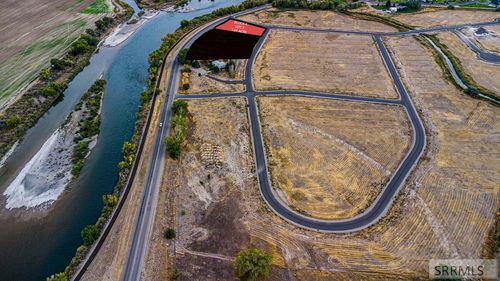 B5 L3 Broncho Rd, Blackfoot, ID, 83221 | Card Image