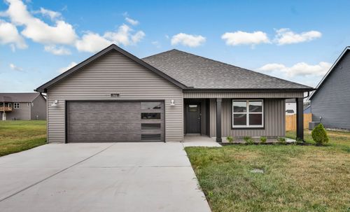 346 Galway Dr, Clarksville, TN, 37042-8955 | Card Image