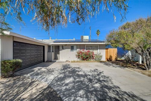 5820 Gordon Ave, Las Vegas, NV, 89108-2449 | Card Image