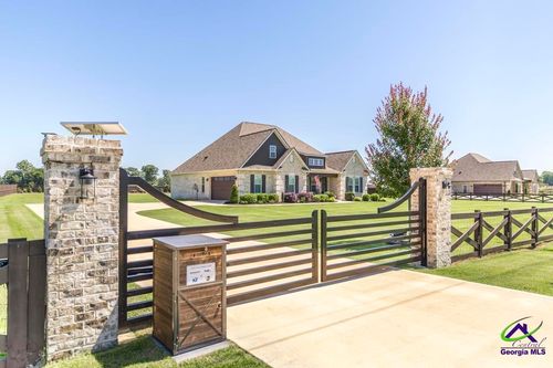 160 Saddlecreek Rd, Perry, GA, 31069-9602 | Card Image