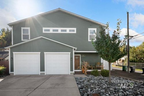 417 E E St, Moscow, ID, 83843-2708 | Card Image