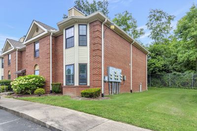 528 Chandler Pl, Townhouse with 2 bedrooms, 2 bathrooms and null parking in Hermitage TN | Image 3