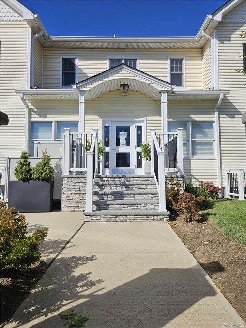 102-93 Hempstead Ave, Hempstead, NY, 11550 | Card Image