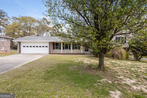 680 N Kingsley Dr, Lithia Springs, GA, 30122-2329 | Card Image