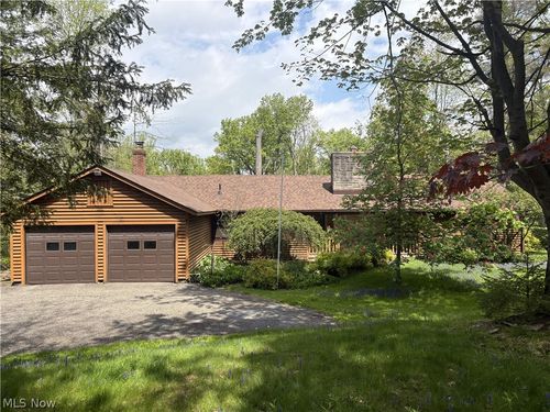 10200 Mayfield Rd, Chesterland, OH, 44026-2730 | Card Image