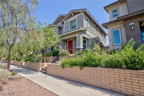 724 N Water St, Henderson, NV, 89015-5409 | Card Image